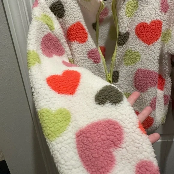 Old Navy Kids Heart Pattern Fleece Jacket - Pink, Red, Green, Brown - Picture 3 of 4